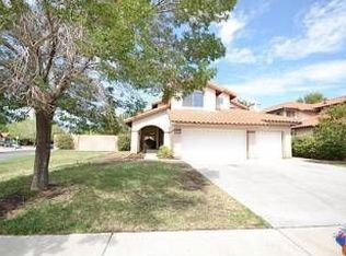 42701 Minstrel Dr, Lancaster, CA 93536
