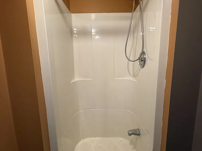 10 Miami Dr — Photo 27