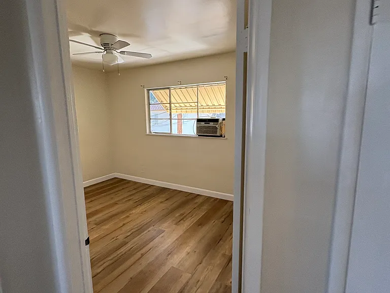 605 N Santa Anita Ave #D — Photo 6