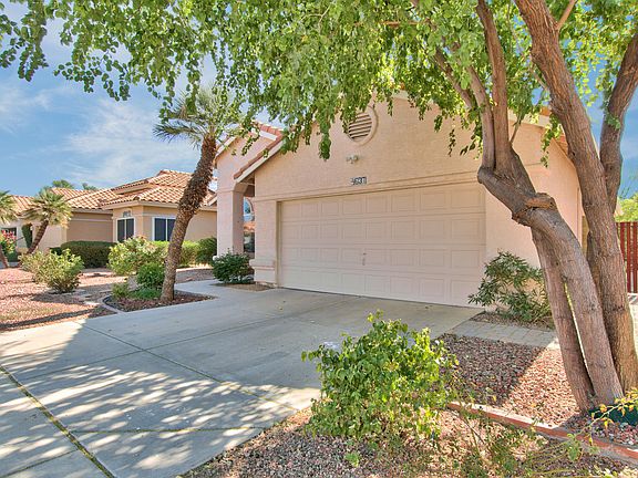 2nd image of 4637 E Desert Cactus St