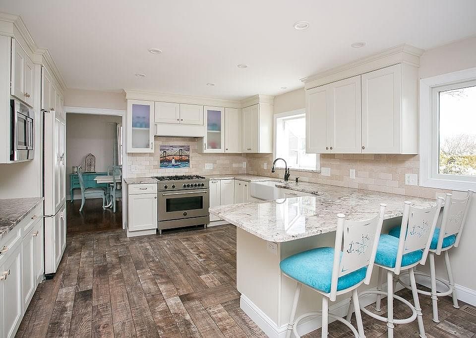 74 Bliss Mine Rd, Newport, RI 02840 Zillow