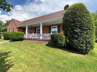 722 Longview Ave, Bluefield, WV 24701