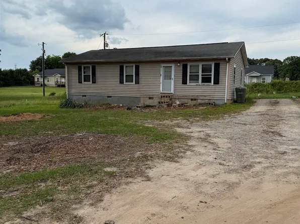 1268 Highway 11 W, Chesnee, SC 29323
