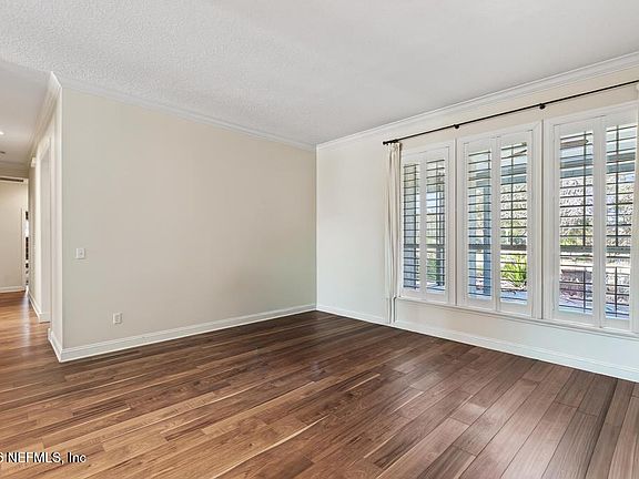5th image of 1116 EAGLE POINT Drive