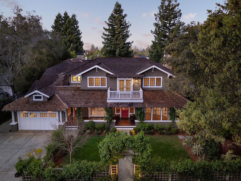 1st image of 842 Hermosa Way