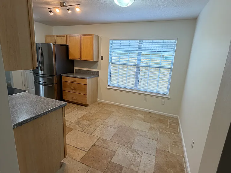 1110 Tolkien Ln — Photo 11