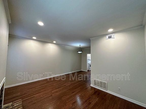 2nd image of 4405 Bowser Ave APT 203