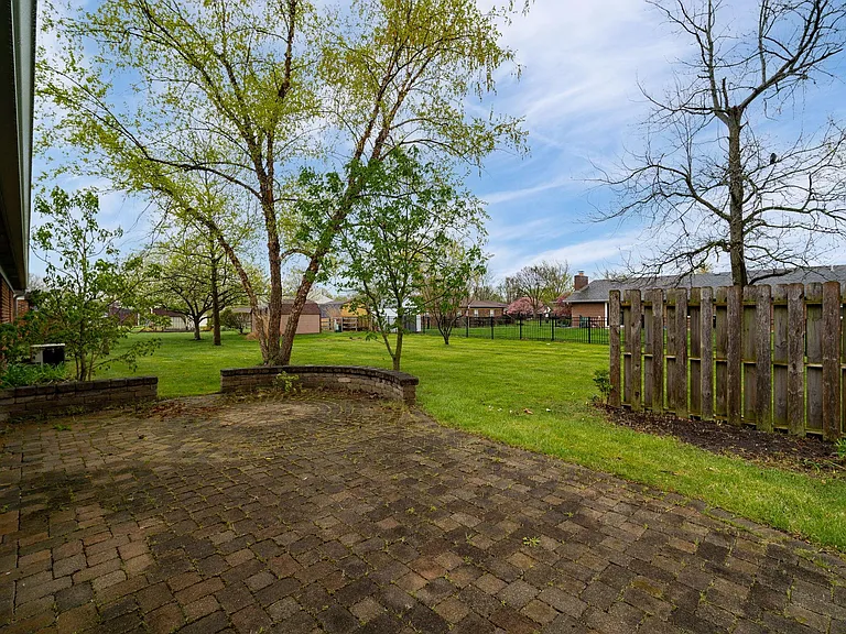 3789 Olde Willow Dr — Photo 35