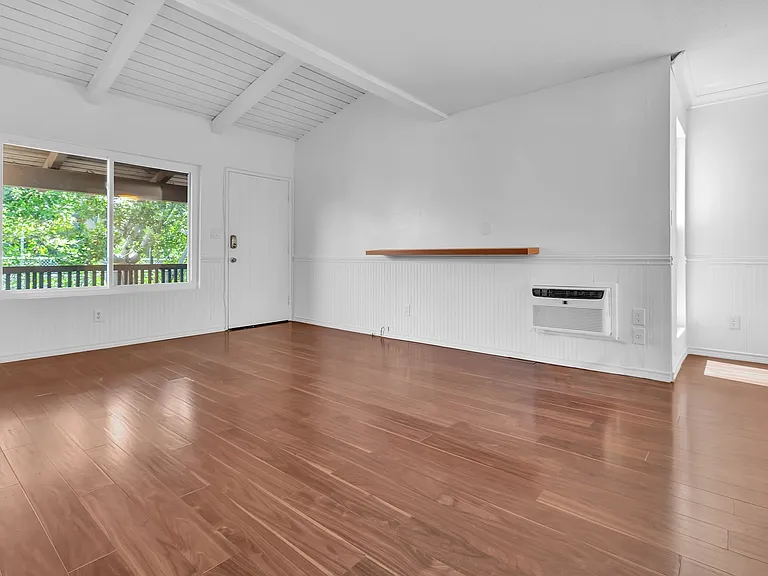 1040 W Macarthur Blvd #48 — Photo 10