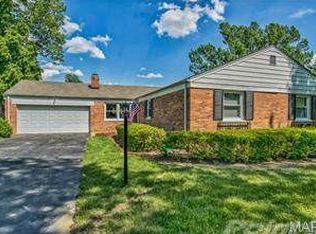870 Greenshire Ct, Saint Louis, MO