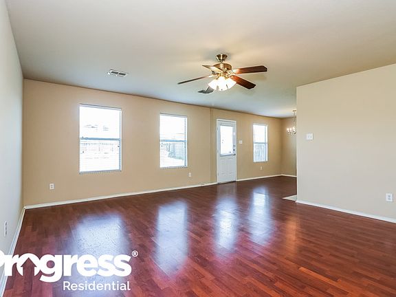 2nd image of 5124 Waterford Dr
