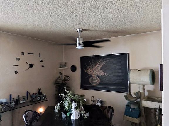 5th image of 8039 Irondale Ave