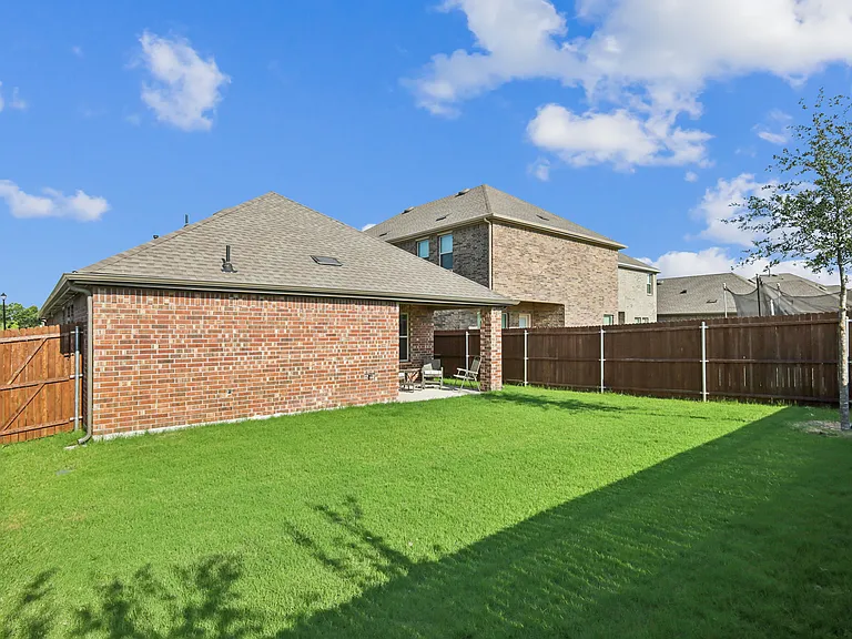 906 Ramble Rd — Photo 25
