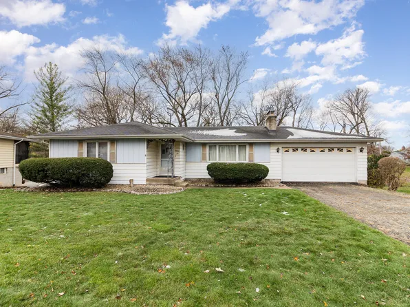 32 Indian Trl, Merrillville, IN 46410