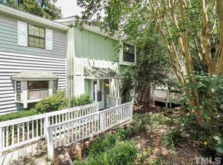 5752 Three Oaks Dr, Raleigh, NC 27612