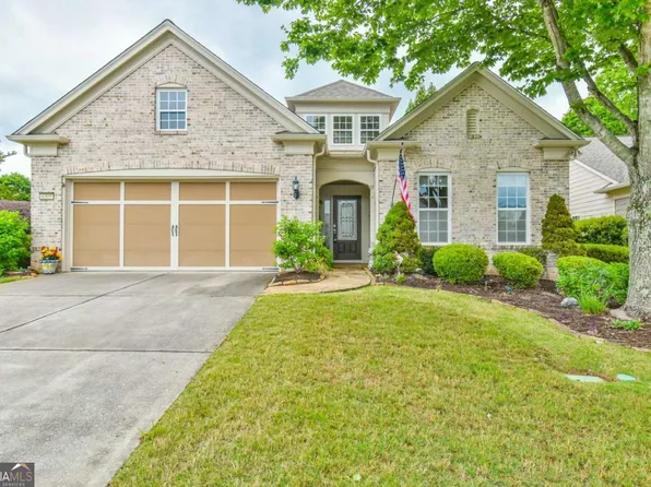 6305 Ashwood Ln, Hoschton, GA 30548
