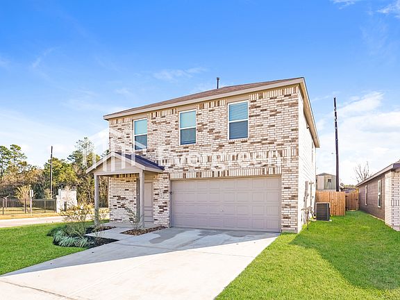 3rd image of 11430 Tallow Forest Bluff Dr