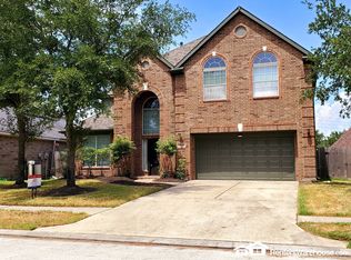 19534 Country Canyon Dr, Spring, TX 77388