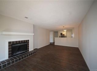 9041 J M Keynes Dr UNIT 8, Charlotte, NC 28262