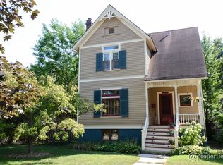 2306 Harrison St, Evanston, IL 60201