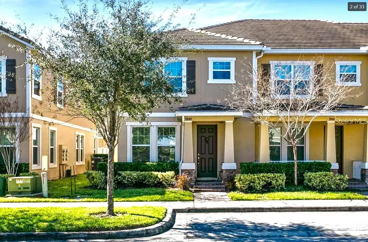 3 bed, 2.5 bath, 1881 sqft, $2,600 — Photo 1