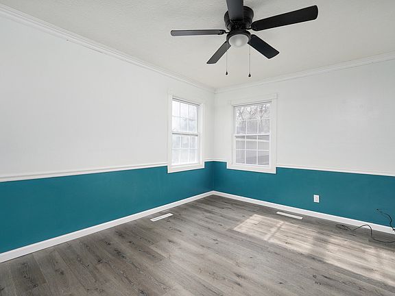4th image of 919 Sunshine Dr