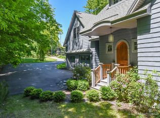 341 Clay Hill Rd, Cape Neddick, ME 03902