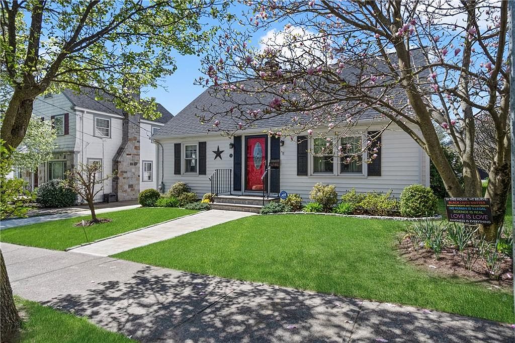21 Cathedral Ave, Providence, RI 02908 Zillow