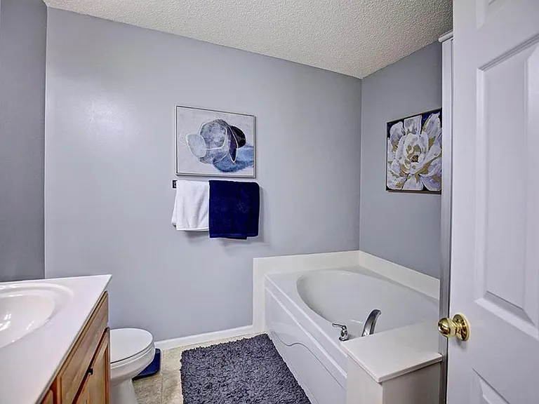 10990 Goodhue St NE #A — Photo 16