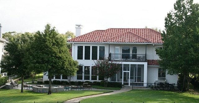 1st image of 118 Saint Annes Dr