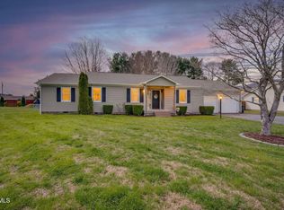 112 Isaac Lincoln Pl, Elizabethton, TN 37643