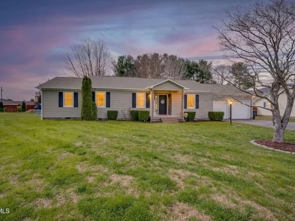 112 Isaac Lincoln Pl, Elizabethton, TN 37643
