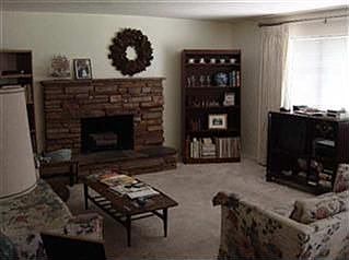 5th image of 8911 W San Anita Dr