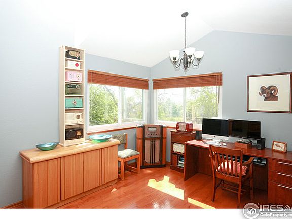 Updated light fixtures in dining room