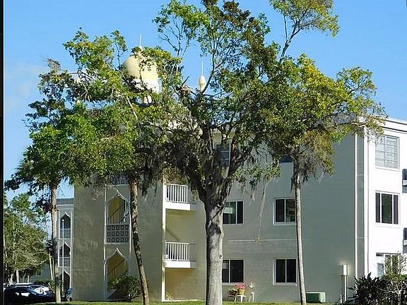 Side Windows (2nd Floor)