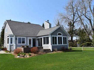 304 Siebert Dr, Houghton Lake, MI 48629