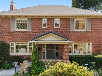 469 Lynn Street, Seattle, WA, 98109