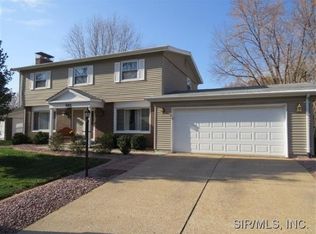 361 Roanoke Dr, Belleville, IL
