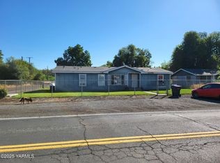 401 Curtis St, White Swan, WA 98952