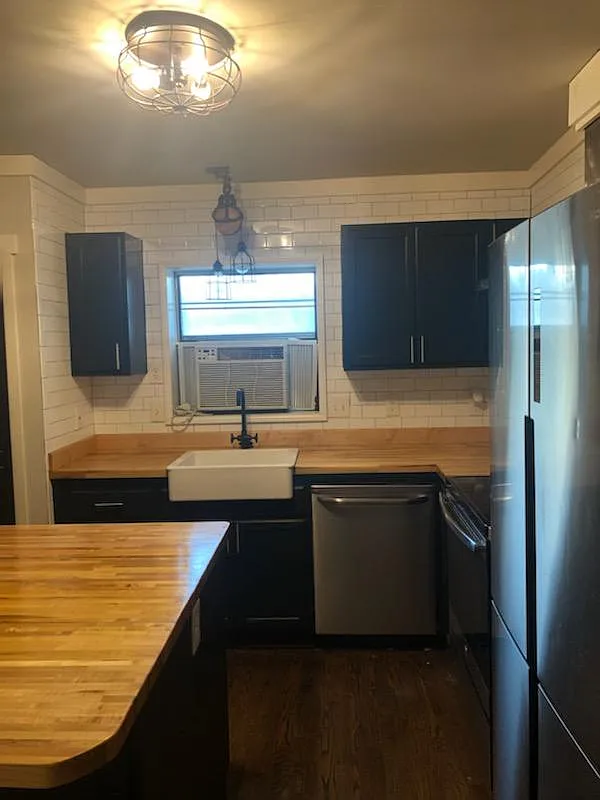 1 bed, 430 sqft, $1,700 — Photo 1