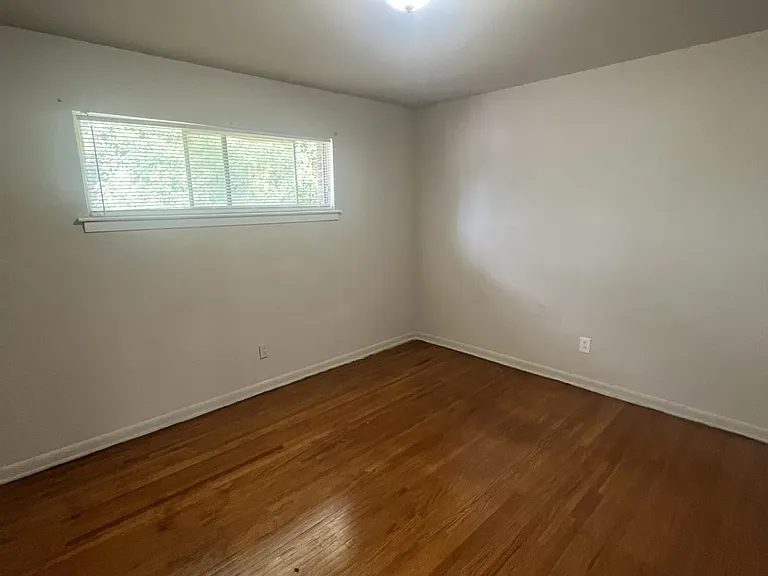2637 Pike Rd #K — Photo 7