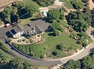 2457 Oakleaf Canyon Rd, Walnut, CA 91789