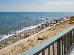 8 Ocean St, Marshfield, MA 02050
