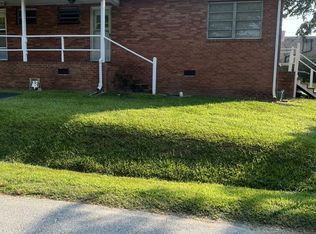 601 Thomas St, Thomasville, NC 27360