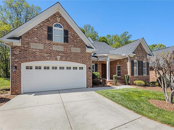 4th image of 7 Midland Park Ln