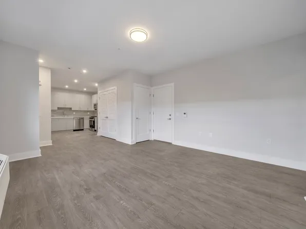 491 Walker St, Fairview, NJ