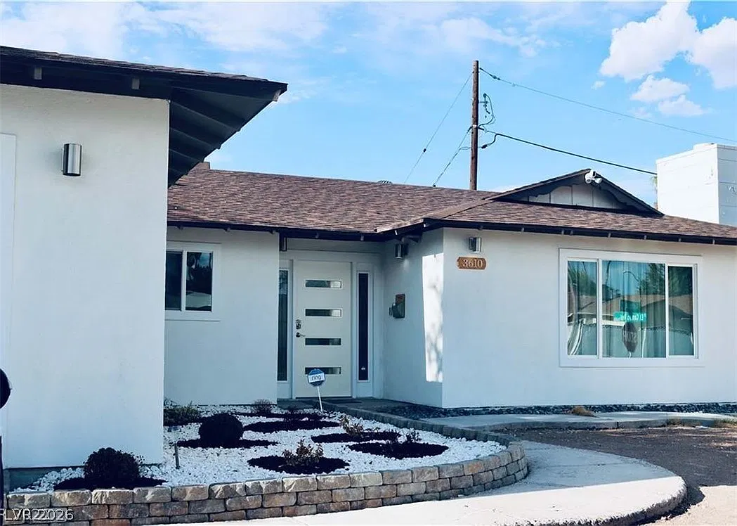 4 bed, 2.0 bath, 1753 sqft, $2,550 — Photo 3