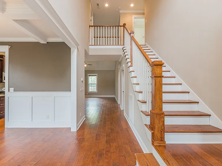 7388 Lazy Brook Ct — Photo 3