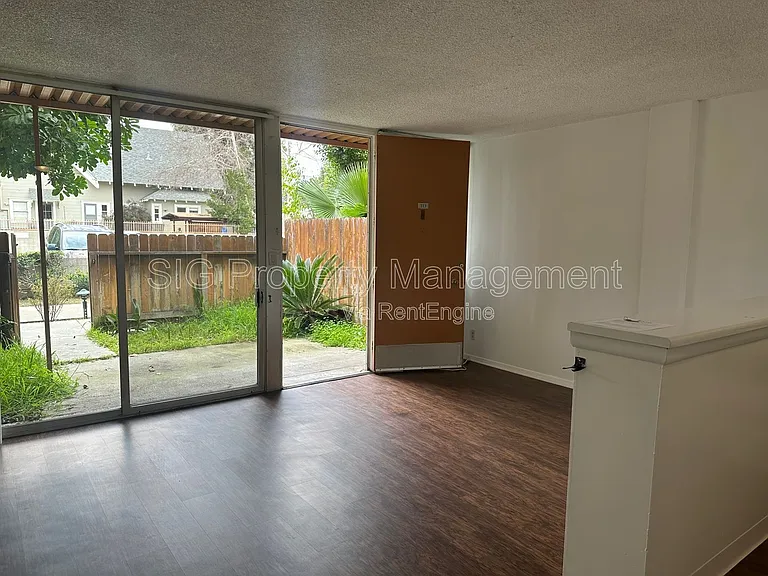 Oakland Summit — Photo 80
