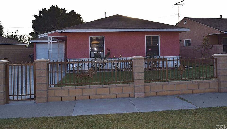1st image of 12019 Paddison Ave